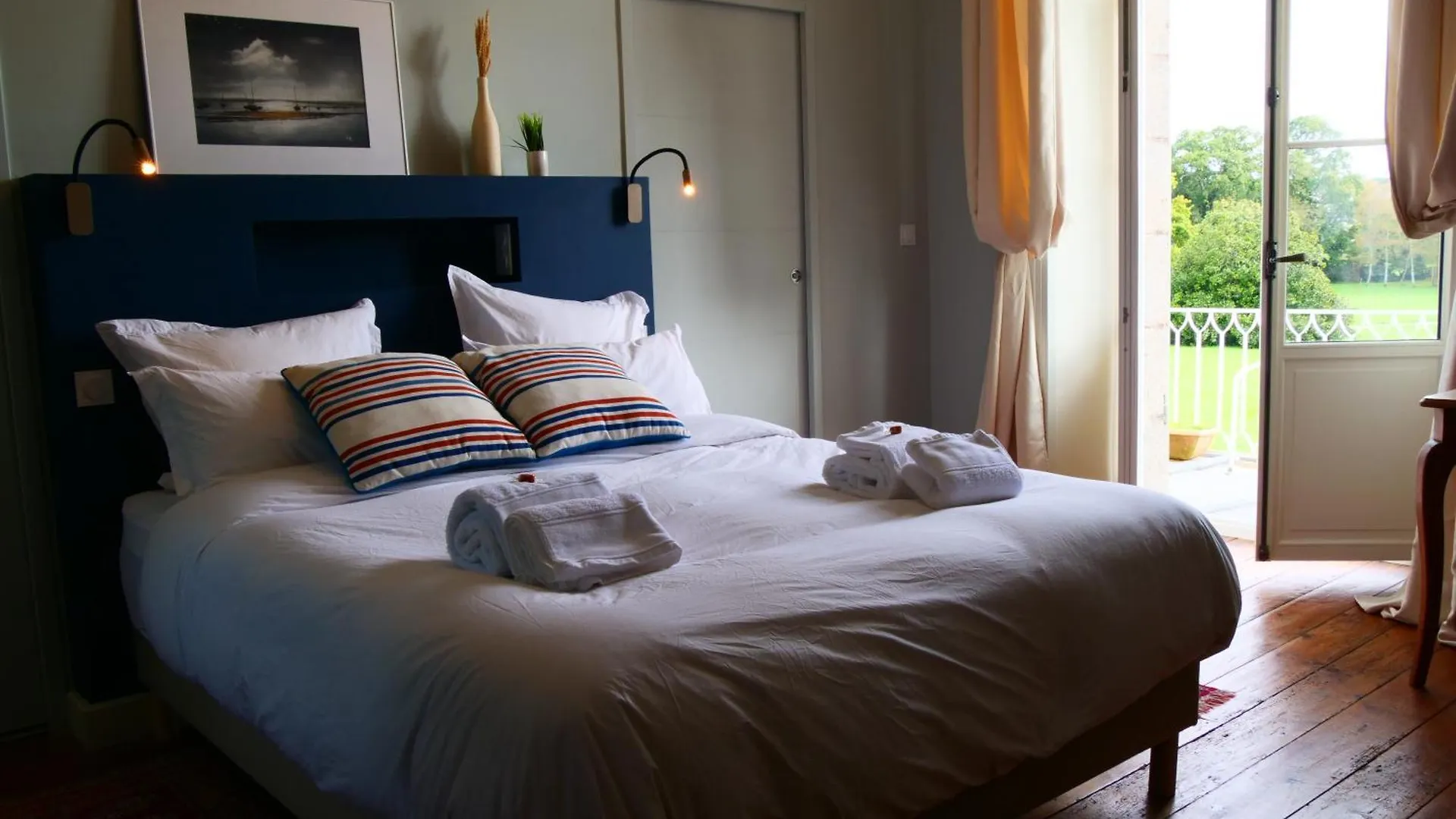 Bed and Breakfast Domaine Du Cloitre Pleneuf-Val-Andre