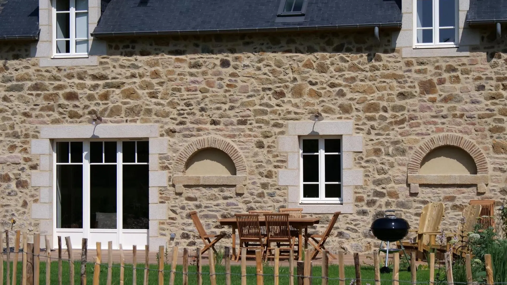 Domaine Du Cloitre Bed & Breakfast Pleneuf-Val-Andre